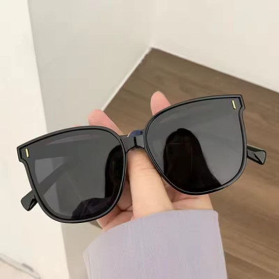 Daily casual sunglasses